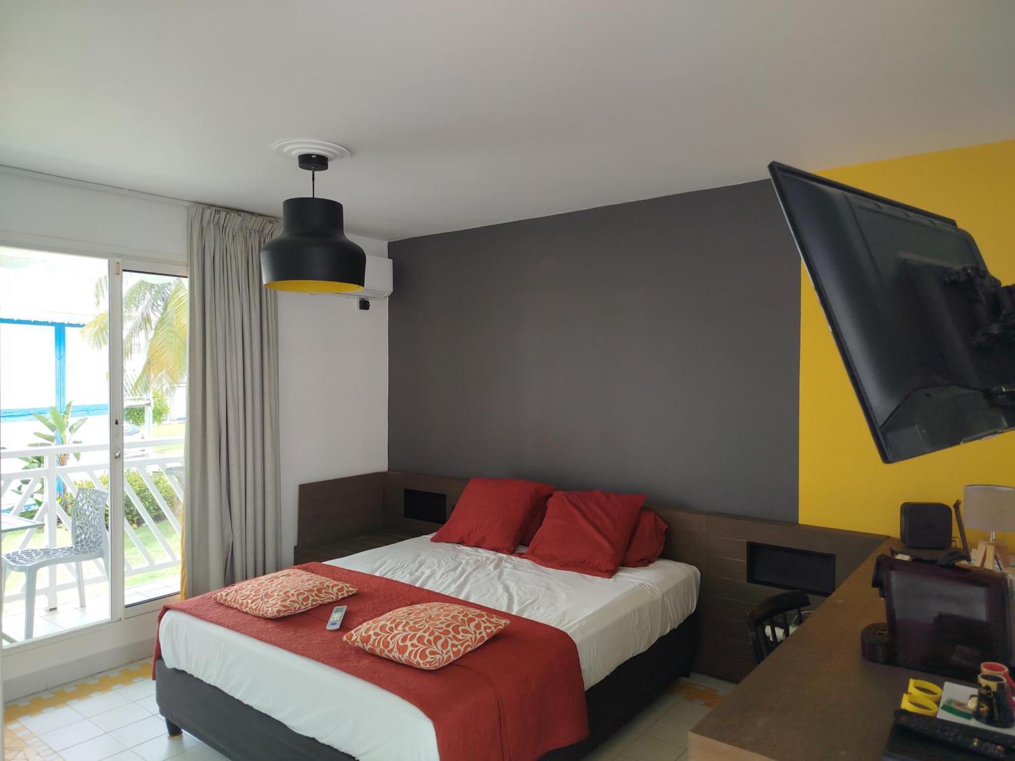 Studio Avec Grande Piscine, Plage Cannelle Caraibes Saint-Francois  Bagian luar foto